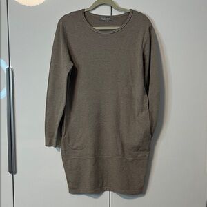 PISTACHE ITALY NWOT Long Sleeve Taupe Brown Sweater Dress Pockets, L/XL